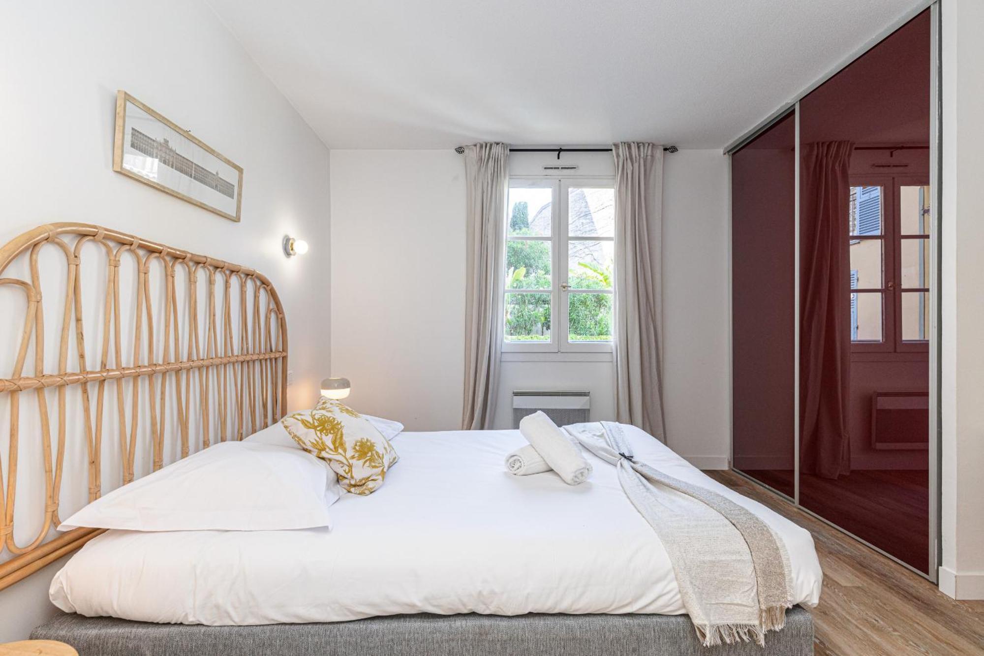 2 Bdrs & Parking In The Old Town ! Apartment Nice Exterior photo