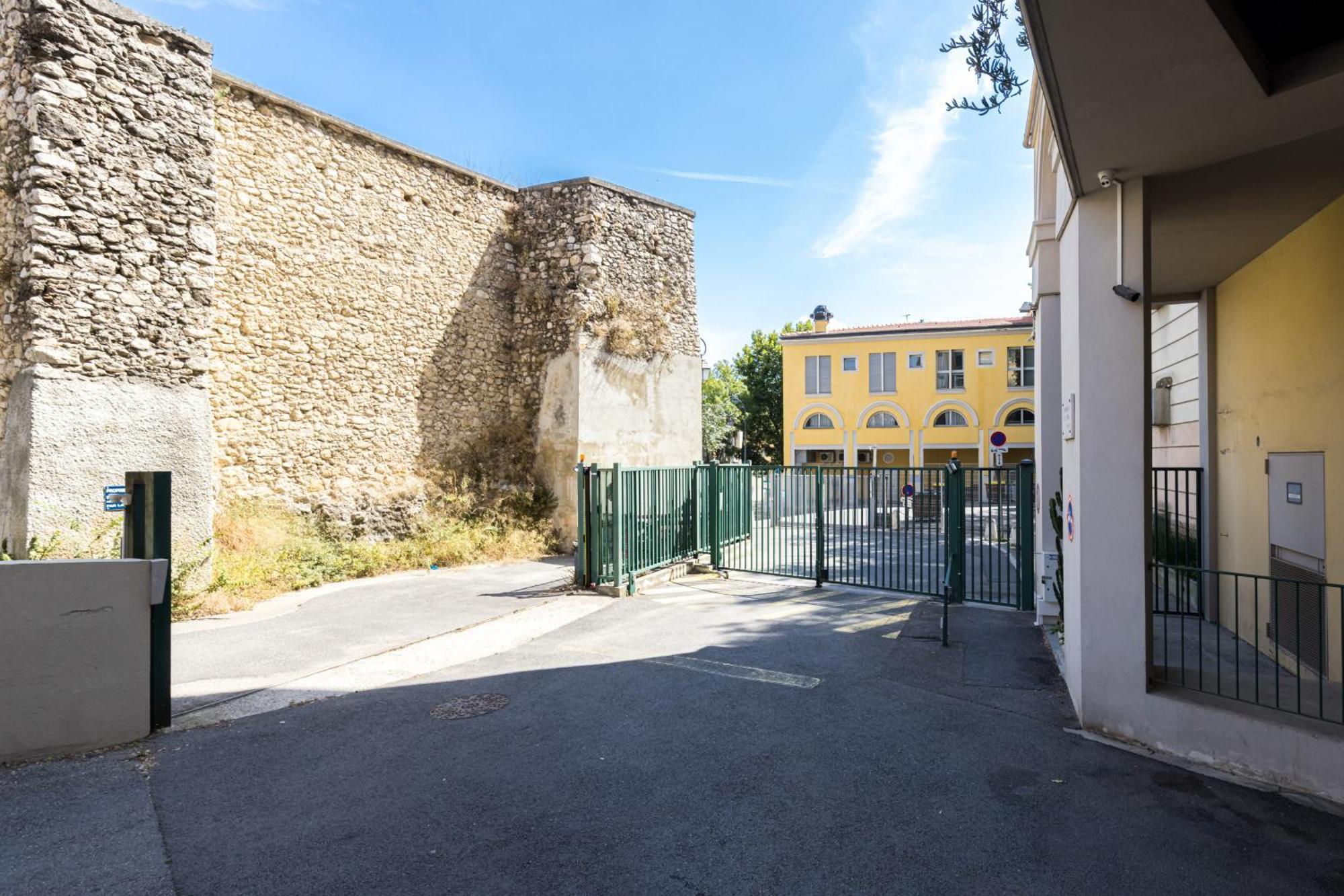 2 Bdrs & Parking In The Old Town ! Apartment Nice Exterior photo